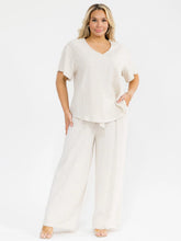 Load image into Gallery viewer, Cool Breeze Pant Set
